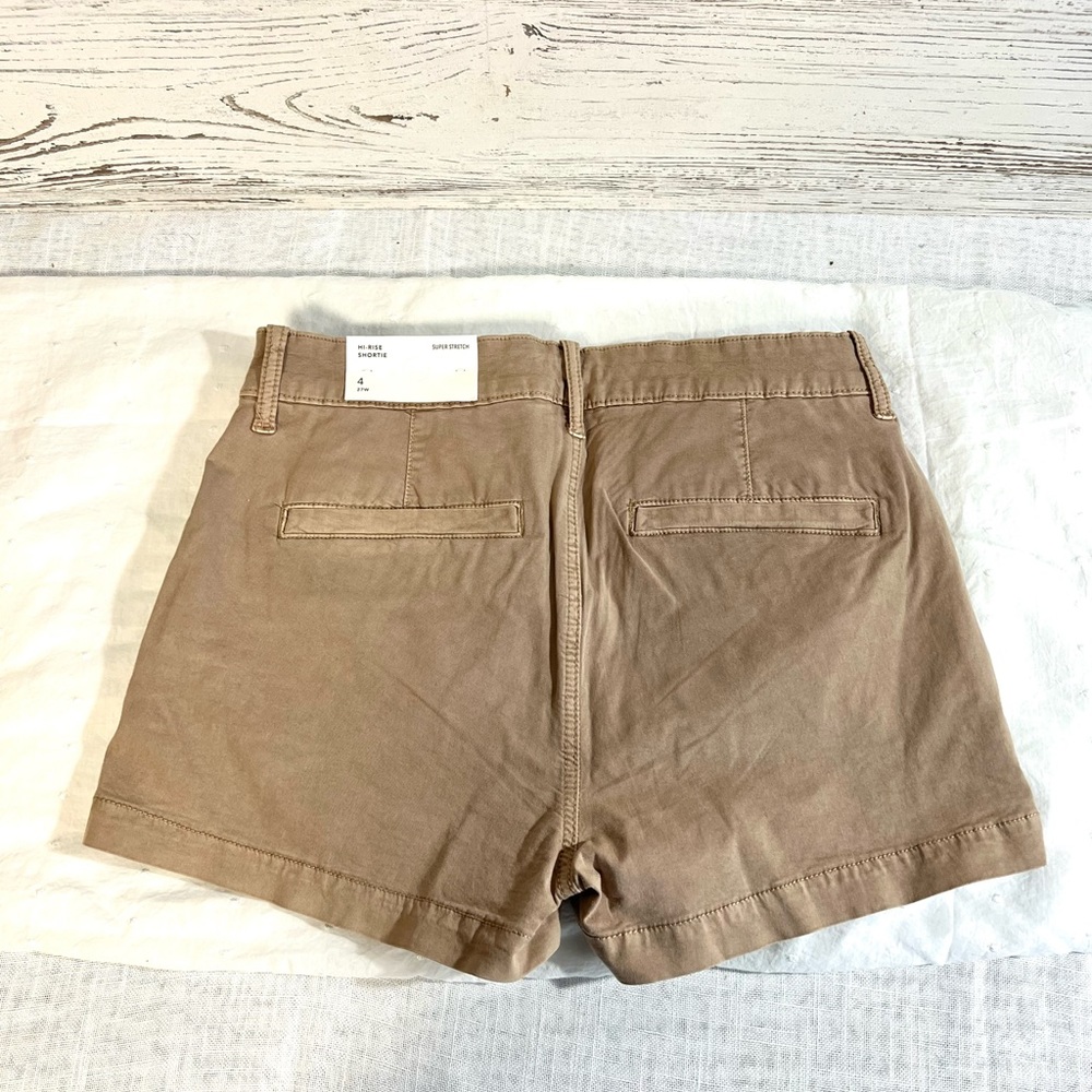 NWT American eagle shorts khaki size 4 super stretch hi rise shortie 27w